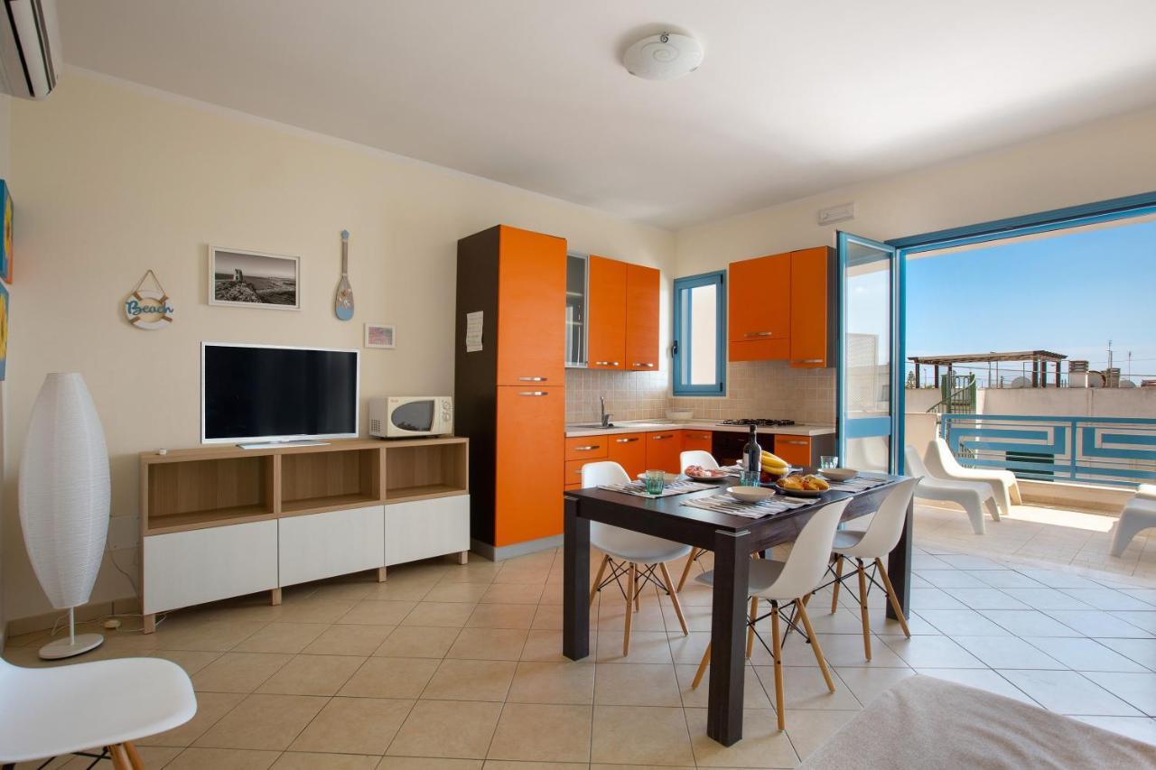 L'Attico Di Apartment Lido Marini Exterior photo
