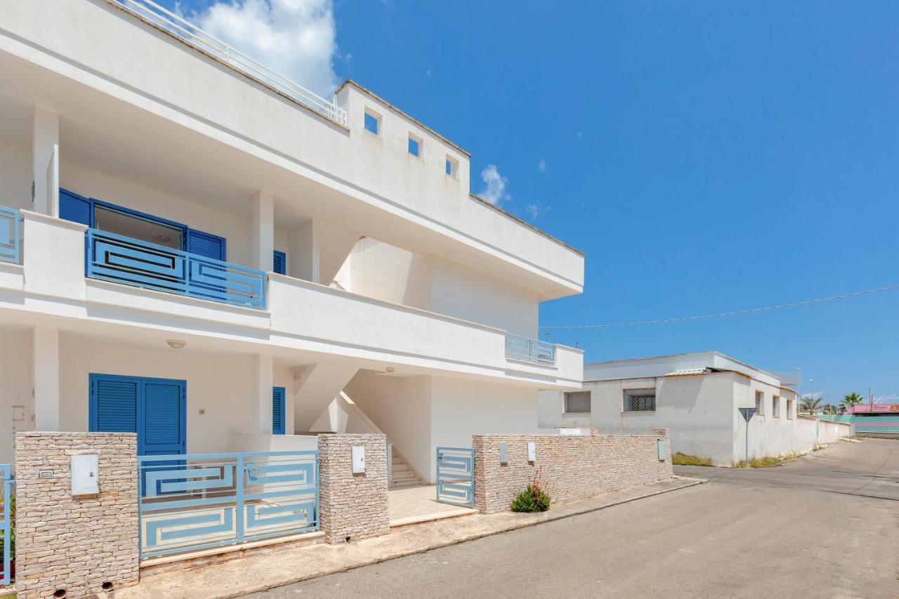 L'Attico Di Apartment Lido Marini Exterior photo