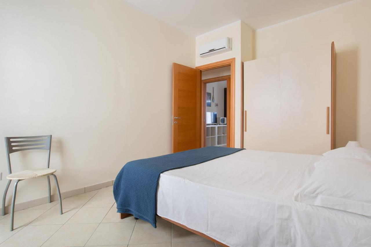 L'Attico Di Apartment Lido Marini Exterior photo