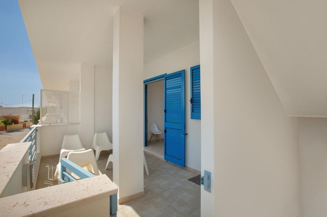 L'Attico Di Apartment Lido Marini Exterior photo