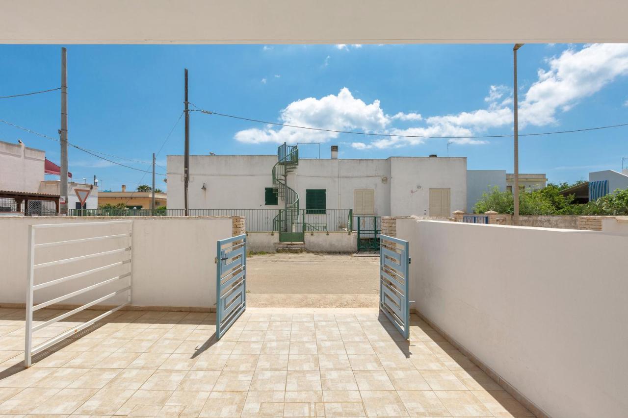 L'Attico Di Apartment Lido Marini Exterior photo